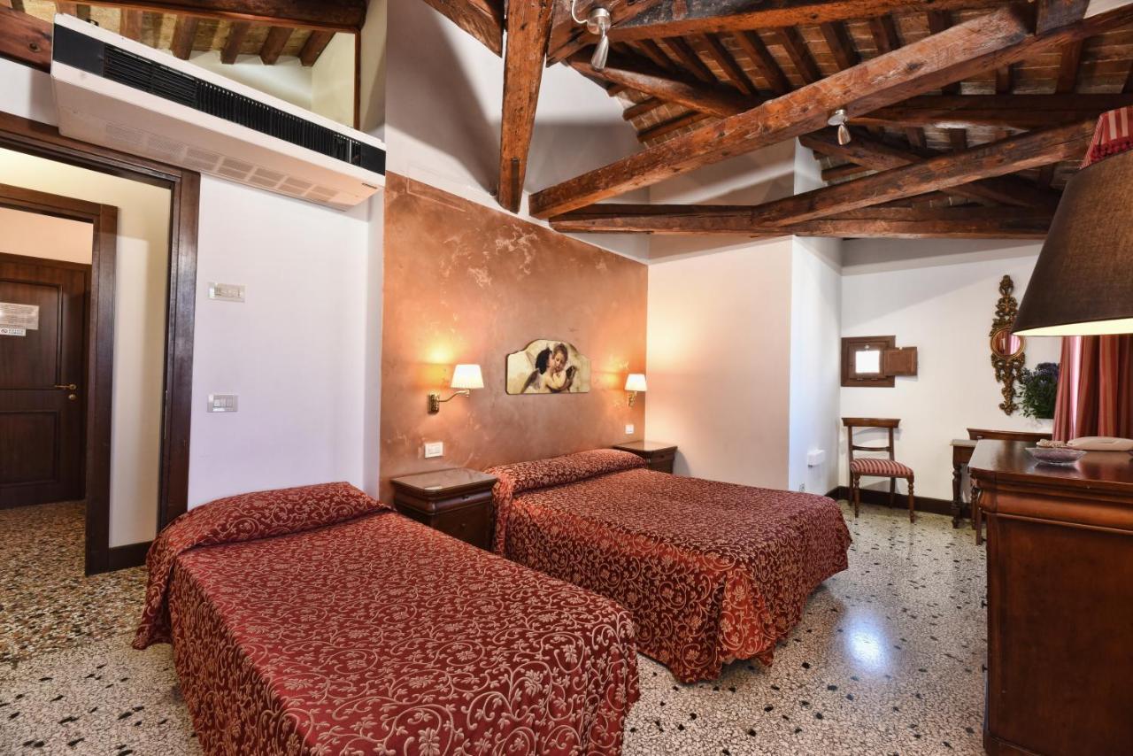 Locanda Casa Martini Venice Exterior photo