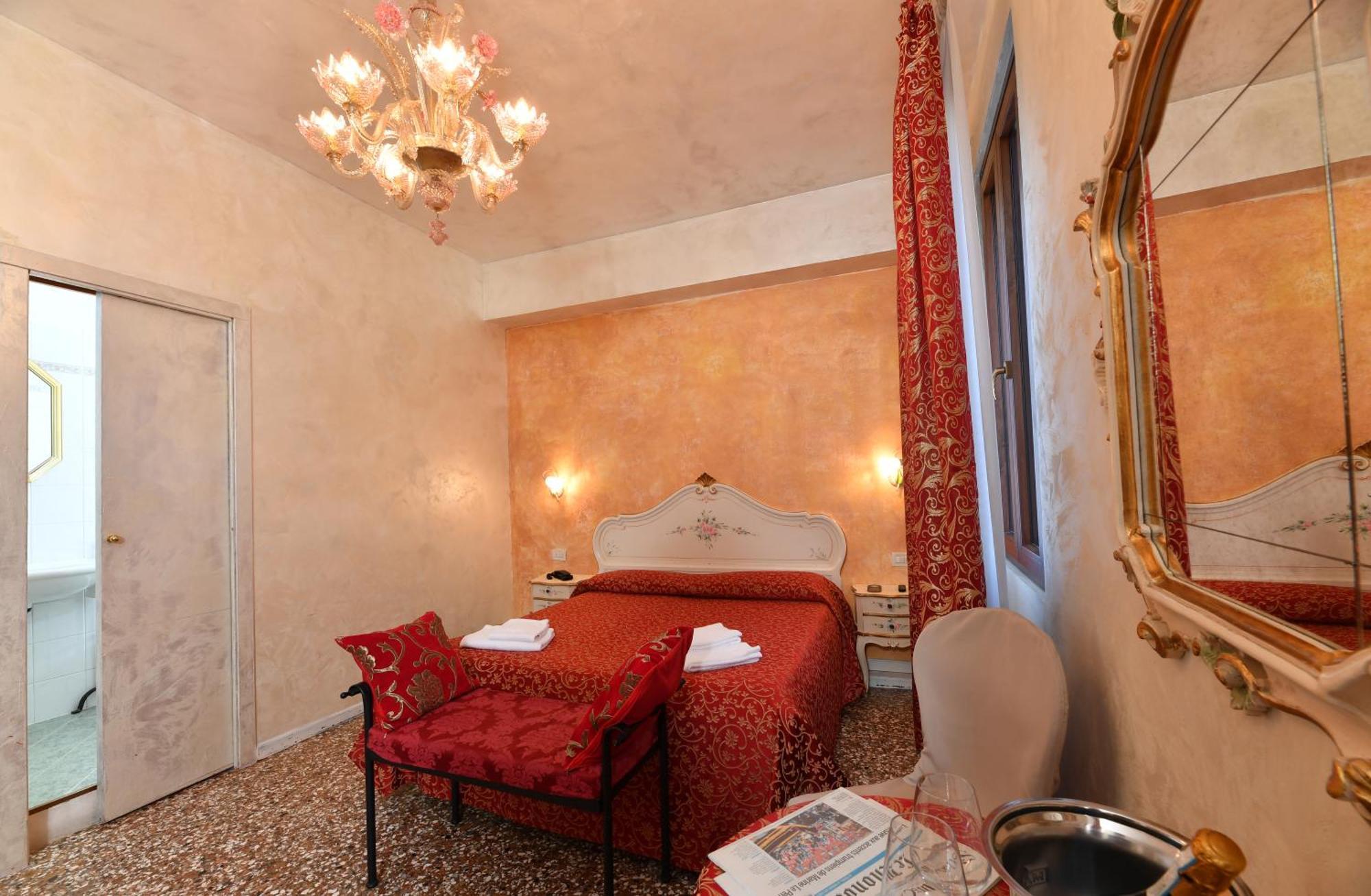 Locanda Casa Martini Venice Exterior photo